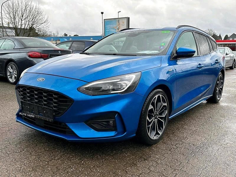 Blau Gebraucht 2020 Ford Focus ST-Line Kombi | 14.790 € (Guter Preis) - Bild 1/4