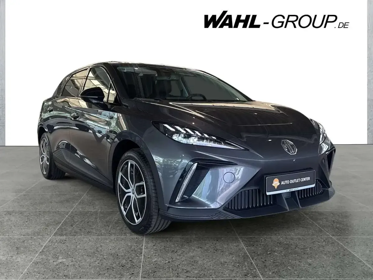 Gebraucht MG MG4 EV Luxury 125 kW (170 PS) 2025 Andes grey (grau) Kleinwagen