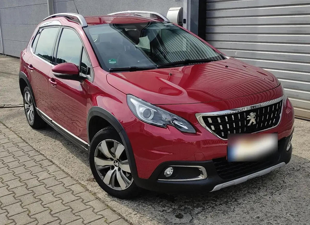 Gebraucht Peugeot 2008 110 PS (80 kW) 2017 Rot SUV