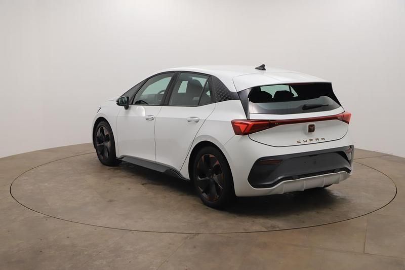 Gebraucht Cupra Born 150 kW (204 PS) 2022 Weiß Kleinwagen