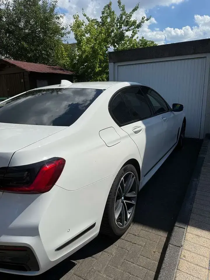 Gebraucht BMW 730 286 PS (210 kW) 2021 Limousine