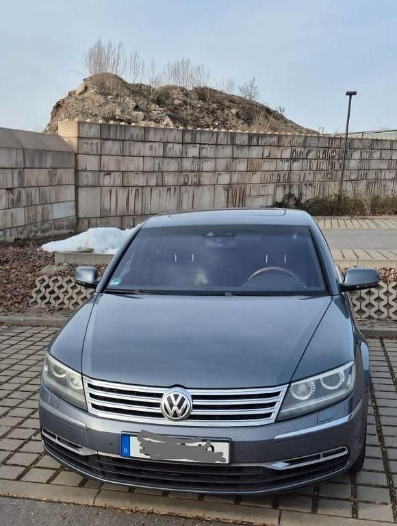Gebraucht VW Phaeton 239 PS (175 kW) 2012 Grau Limousine