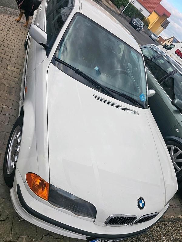 Gebraucht BMW 323 170 PS (125 kW) 1999 Weiß Limousine