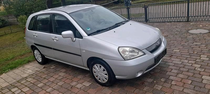 Silber Gebraucht 2003 Suzuki Liana Van / Kleinbus | 1.250 € (Fairer Preis) - Bild 1/4