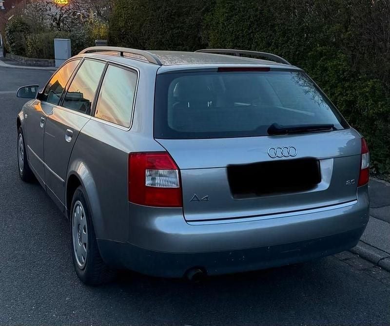 Gebraucht Audi A4 131 PS (96 kW) 2002 Grau Kombi