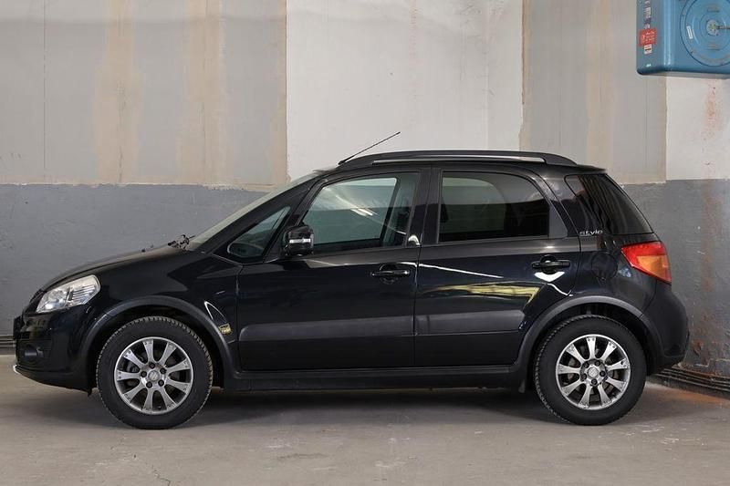 Gebraucht Suzuki SX4 Style 120 PS (88 kW) 2010 Grau SUV