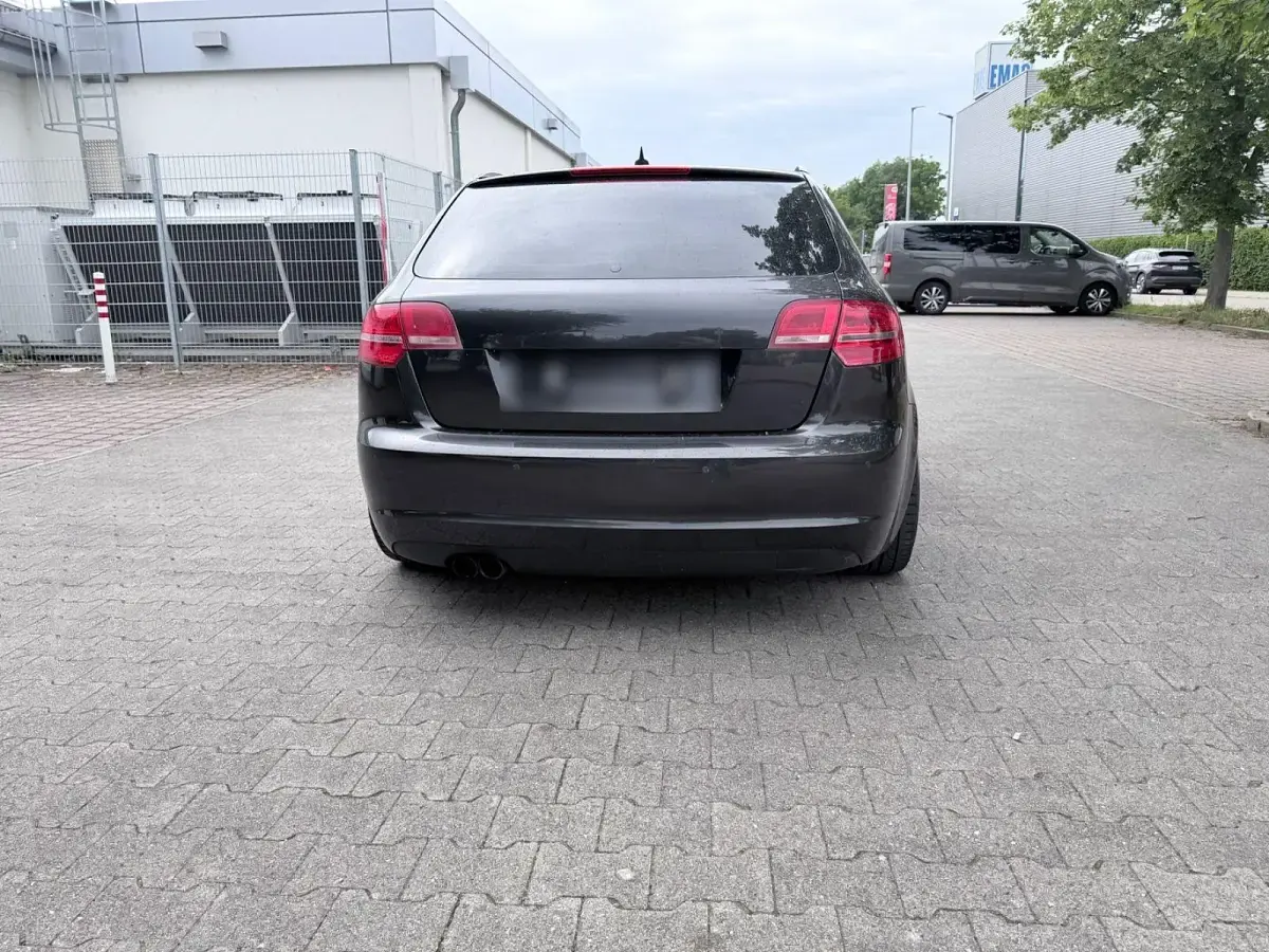 Gebraucht Audi A3 S-Line 160 PS (117 kW) 2009 Grau Kleinwagen