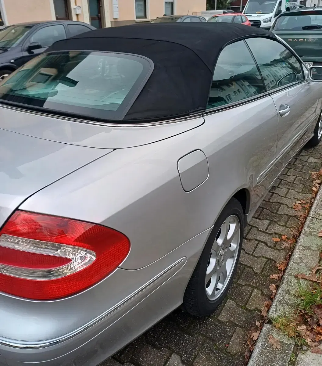 Gebraucht Mercedes CLK200 163 PS (119 kW) 2005 Silber Cabrio