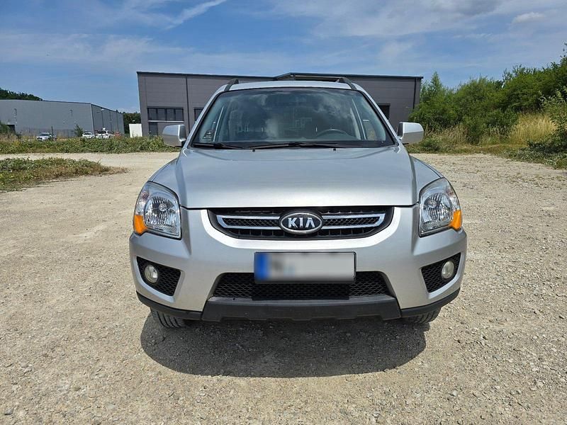 Gebraucht Kia Sportage 150 PS (110 kW) 2009 Silber SUV