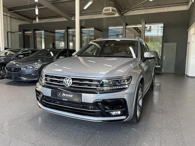 Silber Gebraucht 2019 VW Tiguan Allspace R-line SUV | 24.990 € (Etwas zu teuer) - Bild 1/4