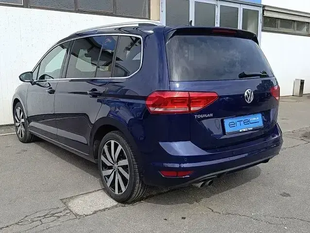 Gebraucht VW Touran Highline 150 PS (110 kW) 2020 Blau (atlantic blue) Van / Kleinbus
