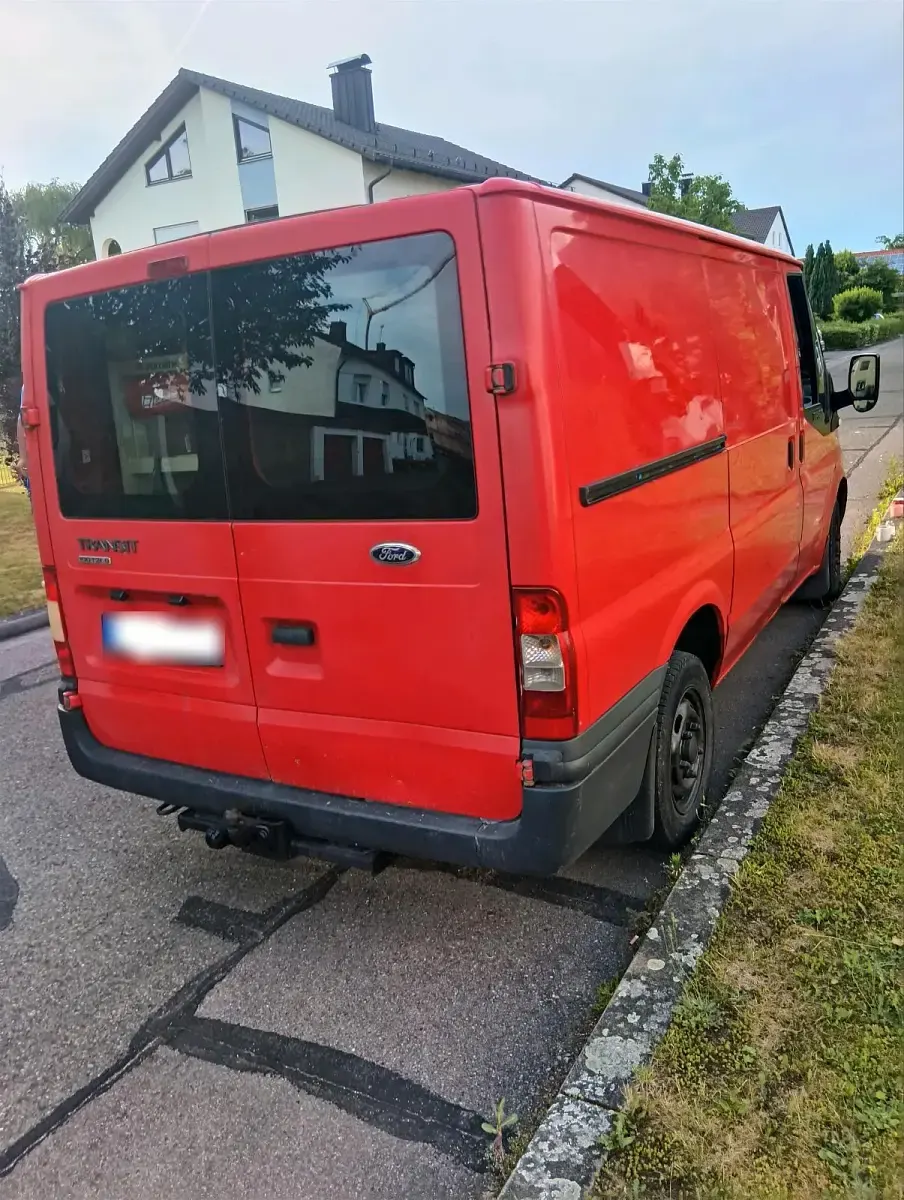 Gebraucht Ford Transit 100 PS (73 kW) 2013 Rot Van