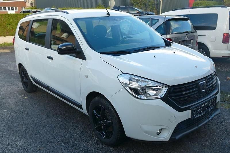 Other Gebraucht 2021 Dacia Lodgy Comfort Van / Kleinbus | 6.450 € - Bild 1/4