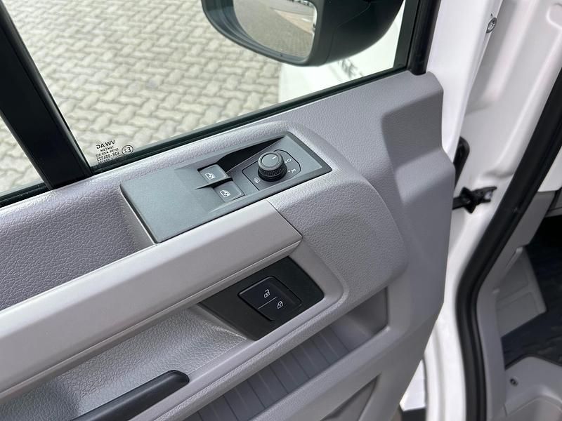 Gebraucht MAN TGE 140 PS (102 kW) 2024 Candy weiß Van