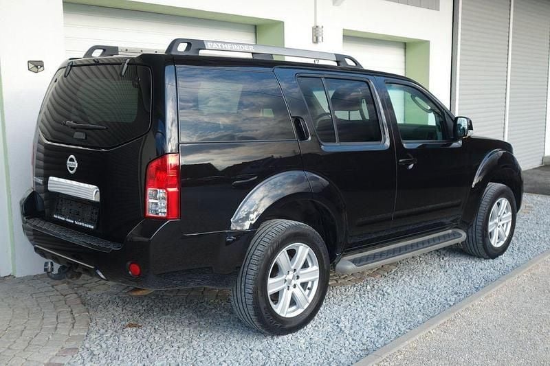 Gebraucht Nissan Pathfinder 190 PS (139 kW) 2013 Schwarz SUV