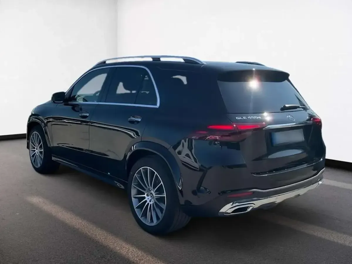 Gebraucht Mercedes GLE450 AMG 367 PS (269 kW) 2025 Schwarz SUV