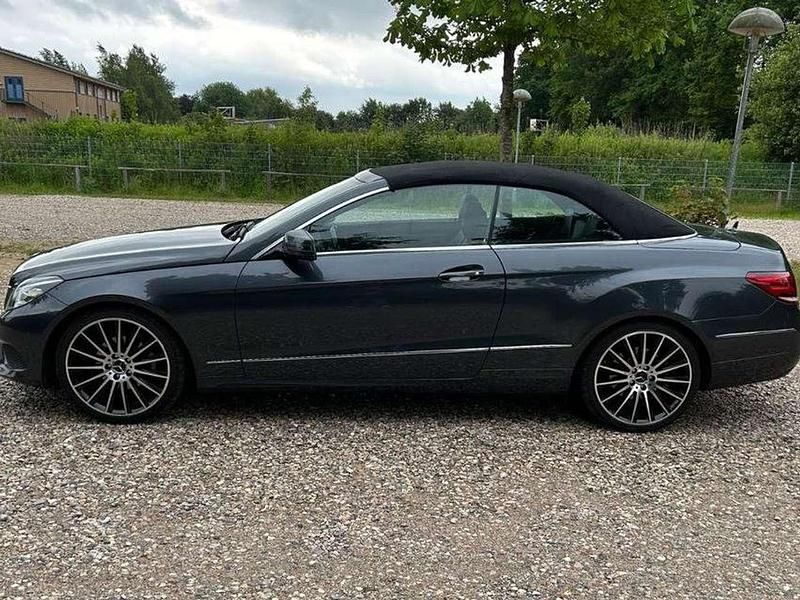 Grau Gebraucht 2013 Mercedes E200 Cabrio | 14.850 € (Guter Preis) - Bild 1/4