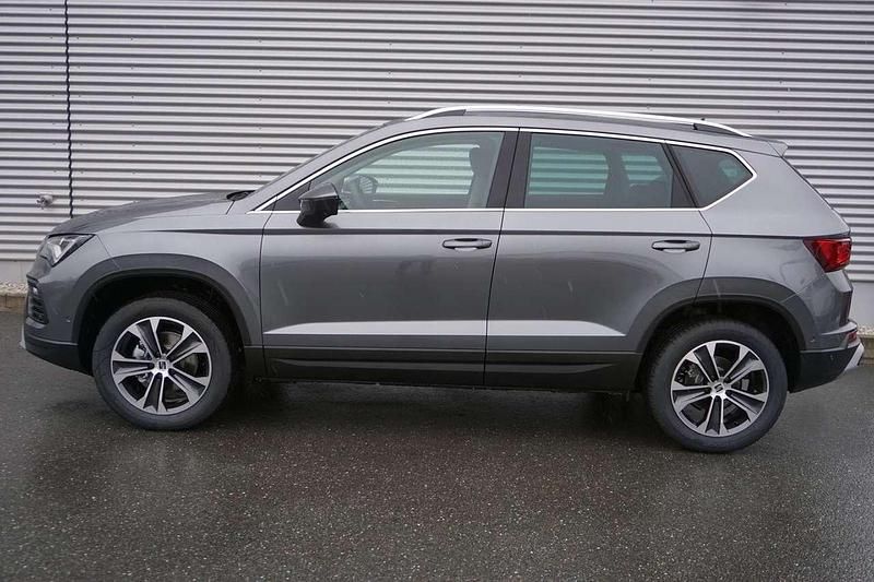 Gebraucht Seat Ateca Style 150 PS (110 kW) 2024 Graphitgrau SUV