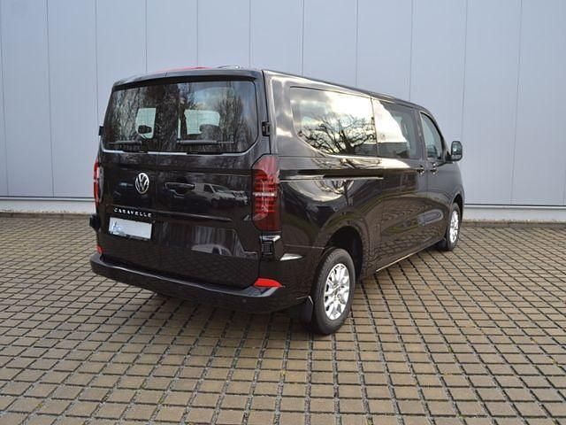 Gebraucht VW Caravelle Life 150 PS (110 kW) 2025 Schwarz Van / Kleinbus