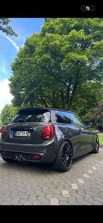 Grau Gebraucht 2017 Mini Cooper S Kleinwagen | 17.699 € (Fairer Preis) - Bild 1/4