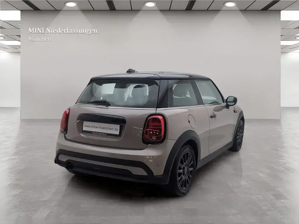 Gebraucht Mini Cooper 136 PS (100 kW) 2023 Grau Kleinwagen