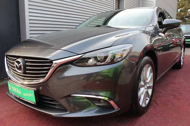 Meteor grey (metallic) Gebraucht 2015 Mazda 6 Exclusive-Line Limousine | 17.982 € (Etwas zu teuer) - Bild 1/4