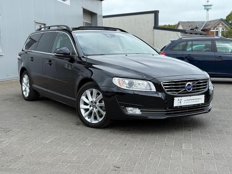 Schwarz Gebraucht 2015 Volvo V70 Momentum Kombi | 8.599 € (Guter Preis) - Bild 1/4