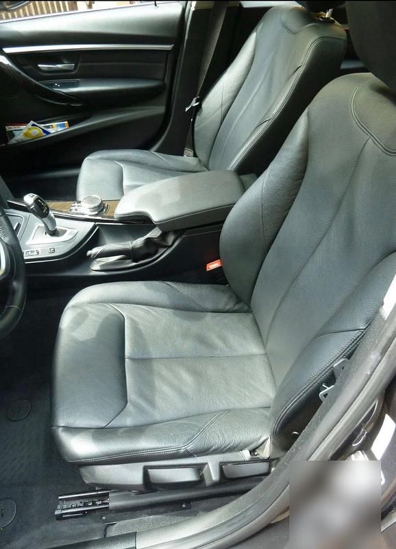 Używany BMW 320 Efficient Dynamics 163 KM (119 kW) 2014 Brązowy Kombi