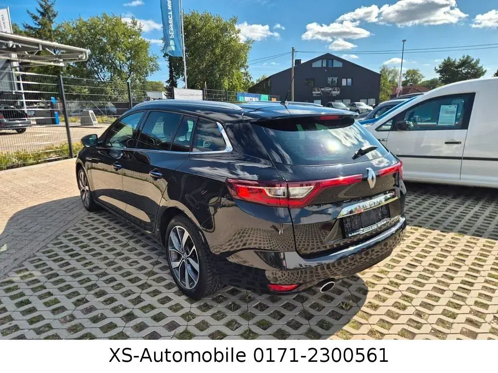 Gebraucht Renault Mégane IV Bose Edition 132 PS (97 kW) 2017 Schwarz Limousine