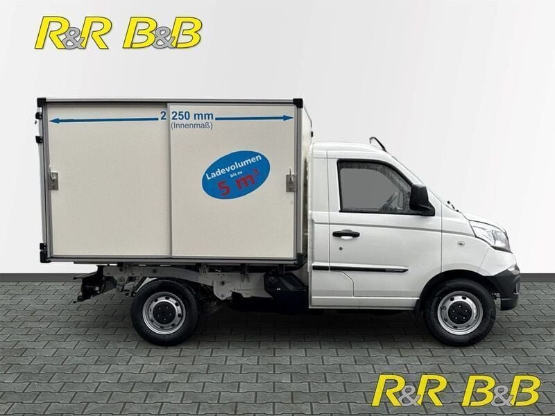 Nowe Piaggio Porter 106 KM (77 kW) 2025 Biały Pickup