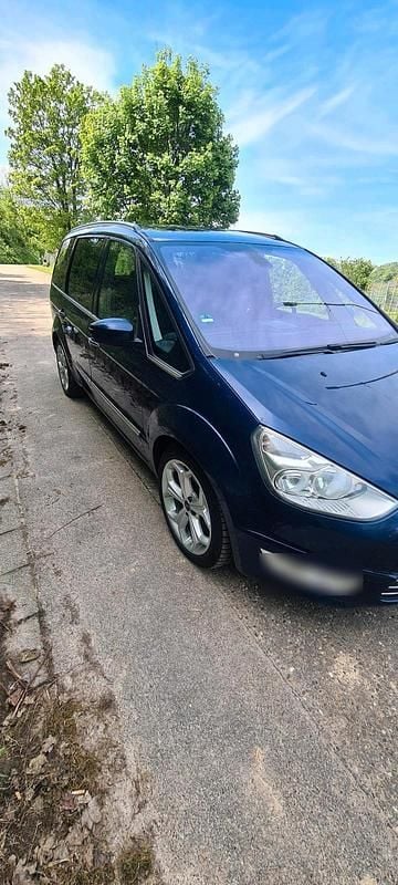 Gebraucht Ford Galaxy 163 PS (119 kW) 2012 Blau Van / Kleinbus