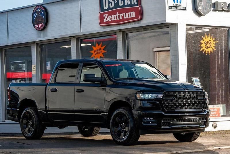 Neu Dodge Ram 420 PS (308 kW) 2025 Diamond black Pickup