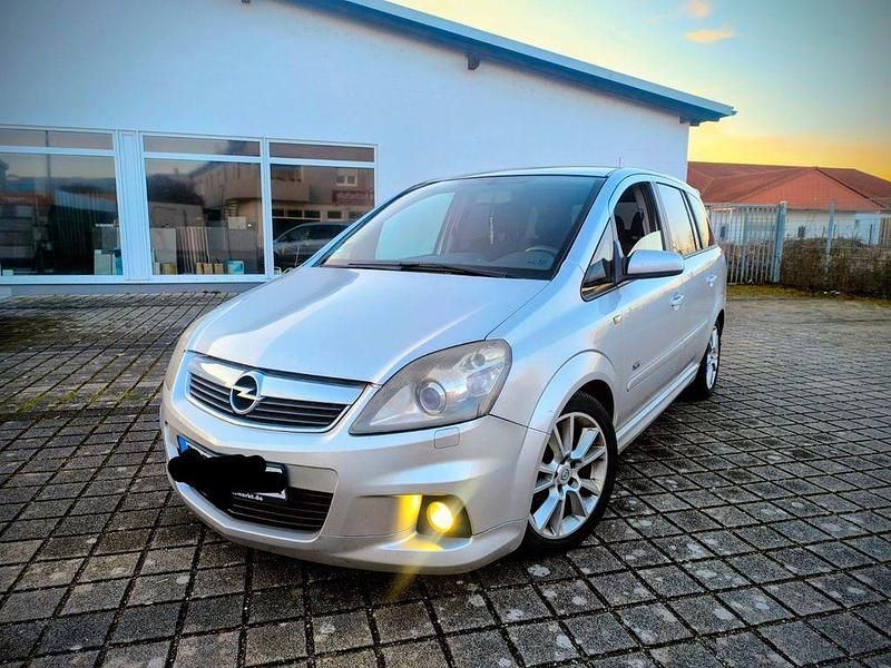 Gebraucht Opel Zafira OPC 150 PS (110 kW) 2007 Silber Van / Kleinbus