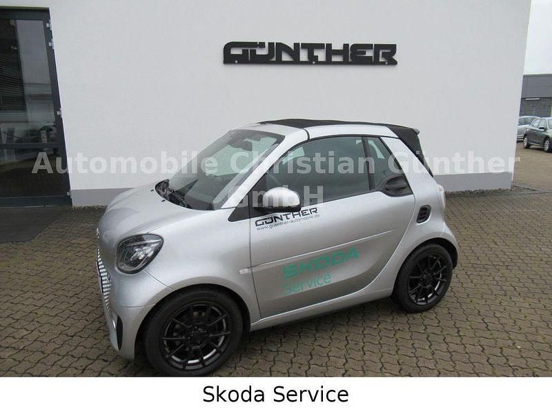 Silber Gebraucht 2021 Smart ForTwo Electric Drive Cabrio | 14.990 € (Teuer) - Bild 1/4