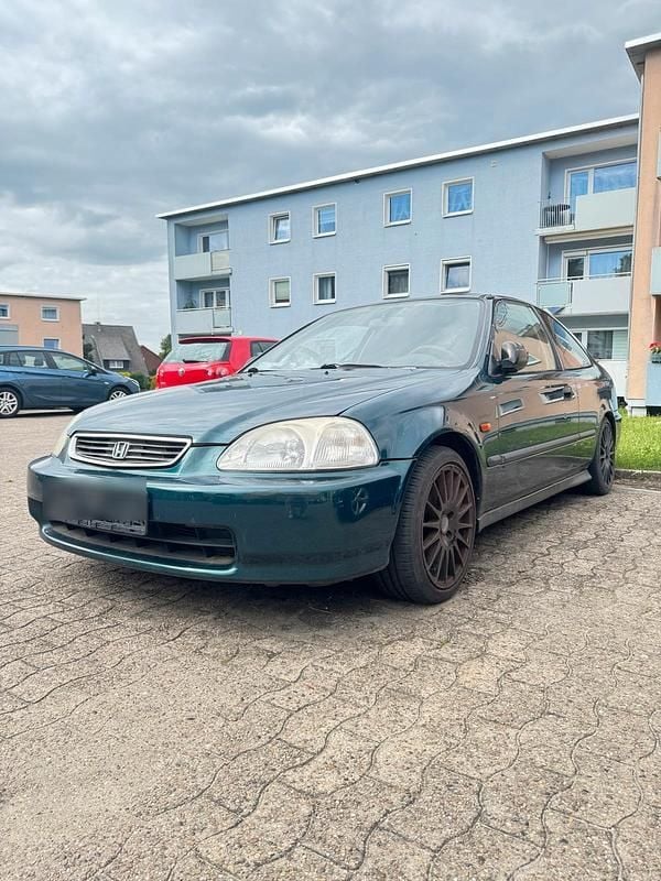Grün Gebraucht 1997 Honda Civic Coupé | 3.000 € - Bild 1/4
