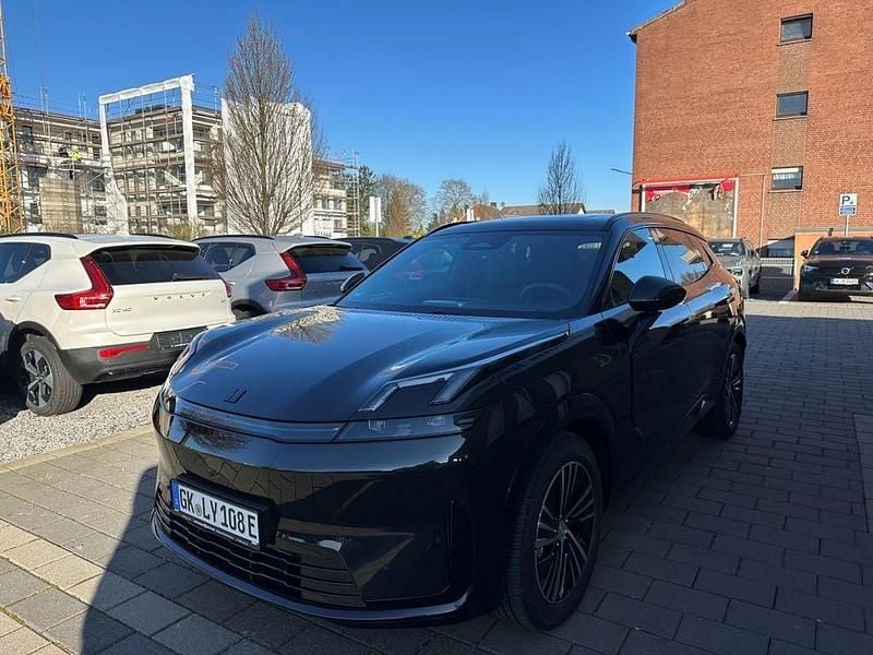 Gebraucht Lynk & Co 08 349 PS (256 kW) 2026 Schwarz SUV