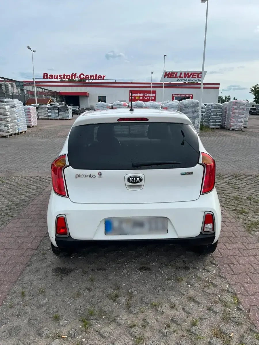 Gebraucht Kia Picanto 67 PS (49 kW) 2016 Weiß Kleinwagen