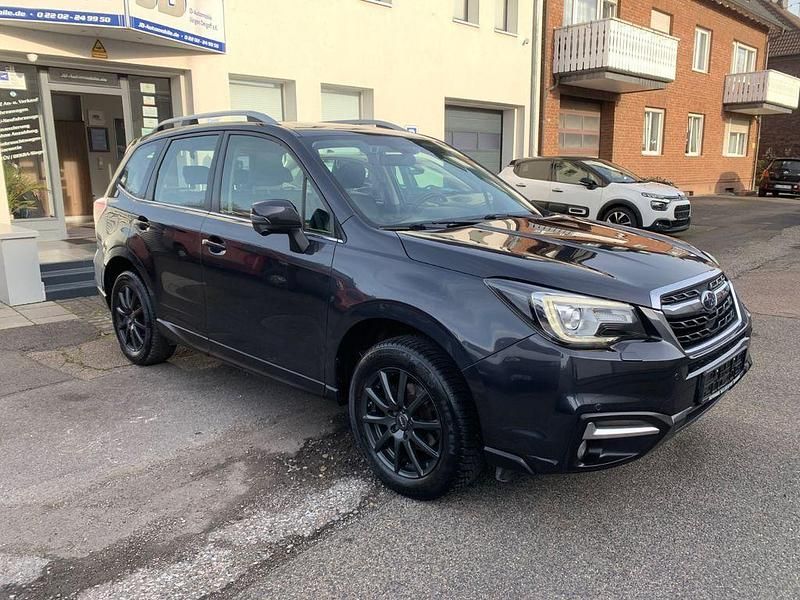 Gebraucht Subaru Forester Exclusive+ 150 PS (110 kW) 2019 Grau SUV