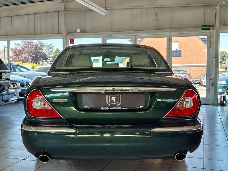 Gebraucht Jaguar XJ8 396 PS (291 kW) 2004 Grün Limousine