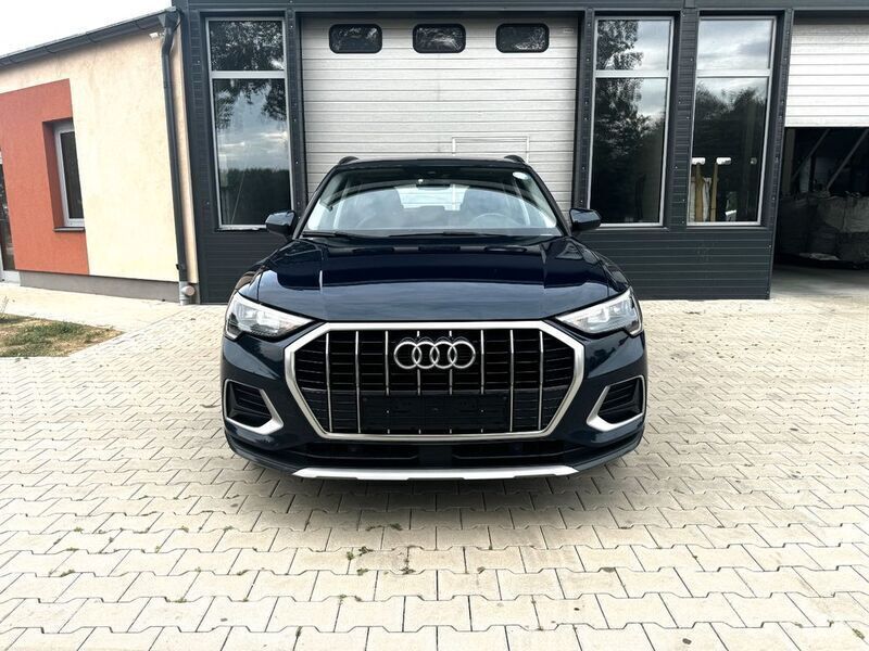 Blau Gebraucht 2019 Audi Q3 Advanced SUV | 21.419 € (Superpreis) - Bild 1/4
