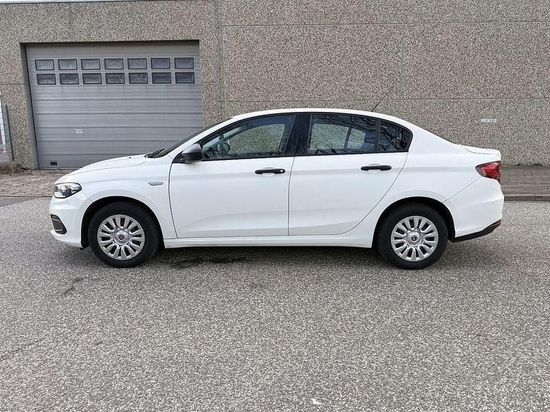Gebraucht Fiat Tipo Pop 95 PS (69 kW) 2017 Weiß Limousine