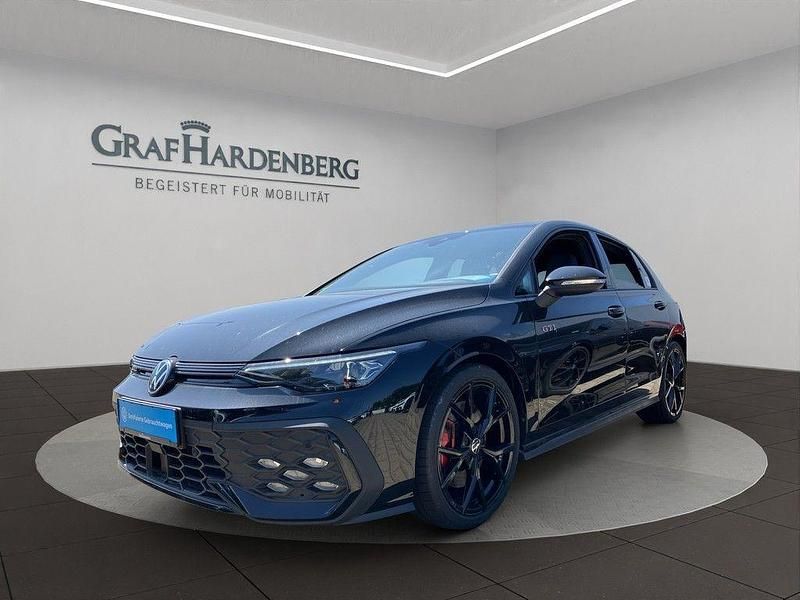 Schwarz Gebraucht 2024 VW Golf VIII GTI Limousine | 33.410 € (Superpreis) - Bild 1/4