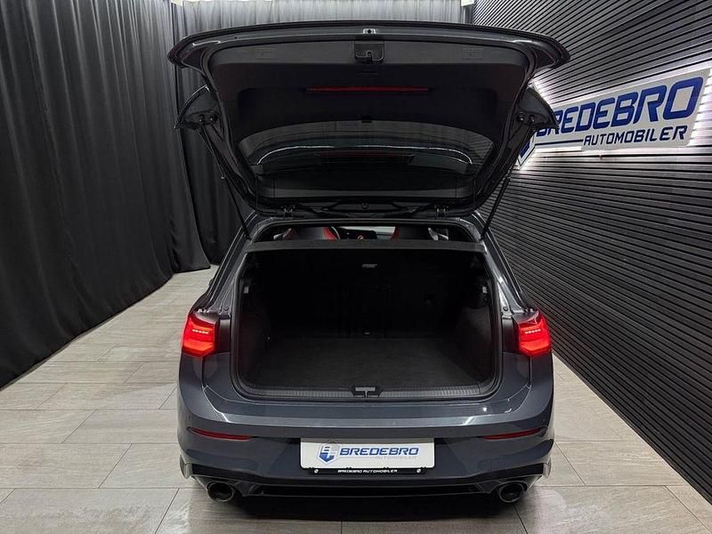 Gebraucht VW Golf VIII GTI 245 PS (180 kW) 2020 Grau Limousine