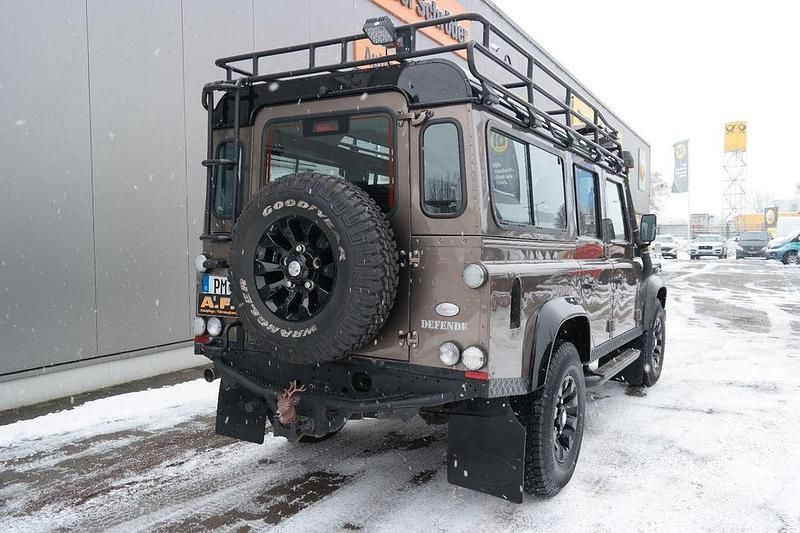 Gebraucht Land Rover Defender 122 PS (89 kW) 2014 Braun SUV