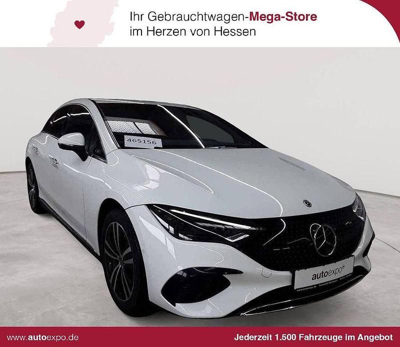 Polarweiß Gebraucht 2024 Mercedes EQE300 Electric Art Limousine | 45.990 € (Fairer Preis) - Bild 1/4