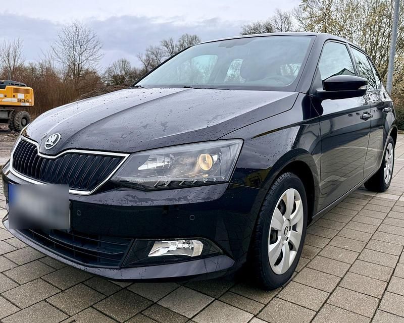 Gebraucht Skoda Fabia 95 PS (69 kW) 2018 Schwarz Kleinwagen