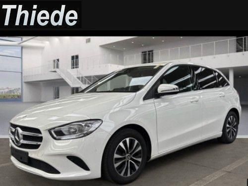 Polarweiss Gebraucht 2021 Mercedes B180 Style Van / Kleinbus | 16.750 € (Superpreis) - Bild 1/1