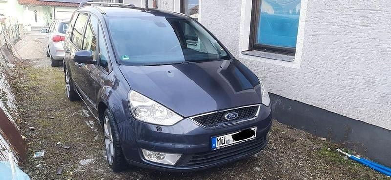 Gebraucht Ford Galaxy Trend 140 PS (102 kW) 2010 Schwarz Van / Kleinbus