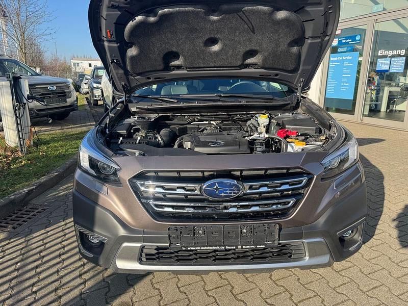 Gebraucht Subaru Outback Platinum 169 PS (124 kW) 2022 Braun Limousine