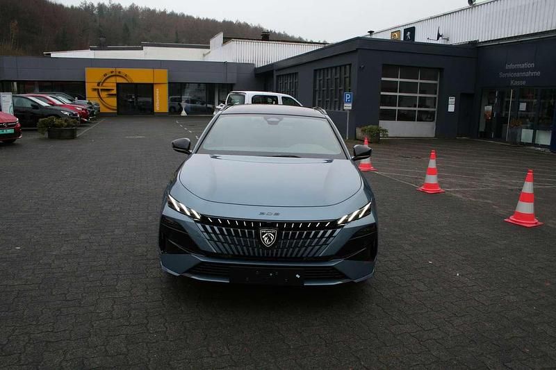 Neu Peugeot 308 SW GT 145 PS (106 kW) 2026 Ingaro blau Kombi